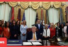 WATCH: U.S. President Donald Trump Signs Executive Order Creating Military Spouses Commission | AC15