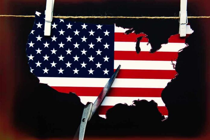 shutterstock_1891378213 Map of the United States with flag design and scissors